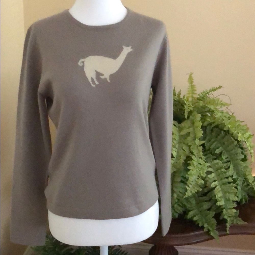 Jaeger wool sweater. Size M.